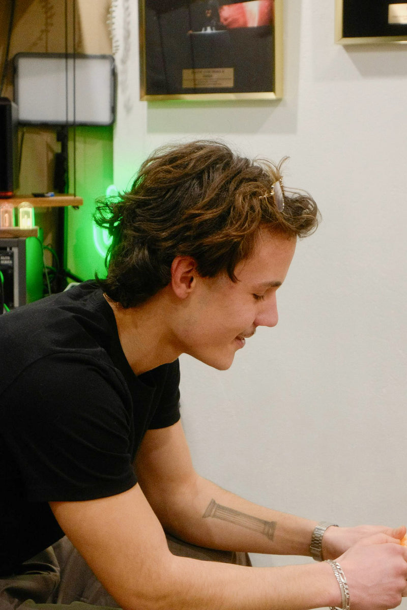 LÉO